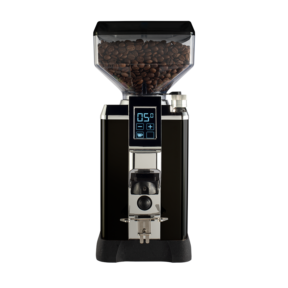 <p>Touch & Match is the doser grinder that completes your perfect Faemina home experience!</p><p>With its modern and minimalist design, it goes perfectly with any Faemina thanks to its chrome, polished white and matt black colour variants.</p><p>The grinder setting system is quick and intuitive and adapts to all types of coffee, whether espresso or filter coffee.</p><p>In addition, the on demand grinding guarantees the freshness of the ground coffee and therefore the optimum preparation of all coffee-based beverages.</p>